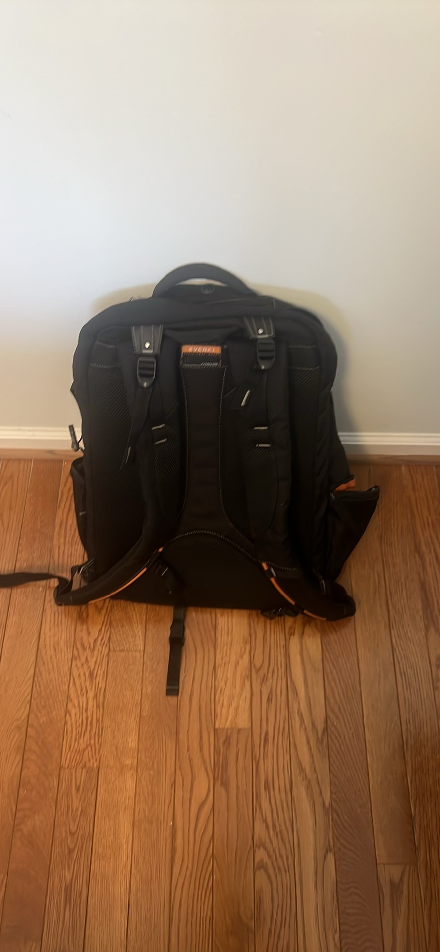 Everki Black Travel Laptop Backpack with Padded Straps